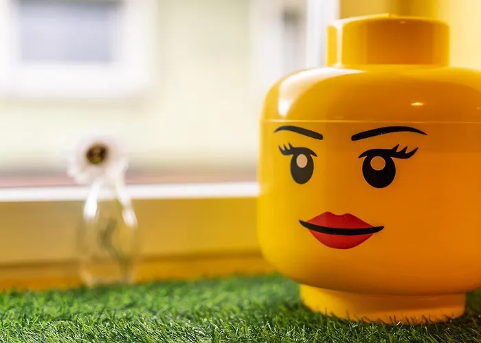 Farbenfrohe Altbauwohnung, Ausstattung Appartamento