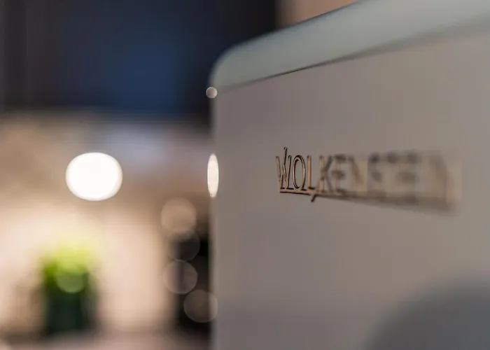 Farbenfrohe Altbauwohnung, Ausstattung Appartamento